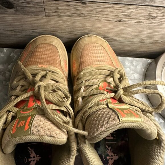 PUMA MB.01 Jr x Lamelo Ball Mid Golden Child SIZE 5.5 - Picture 4 of 9